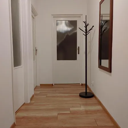 Apartment Grudziadzka 69 *